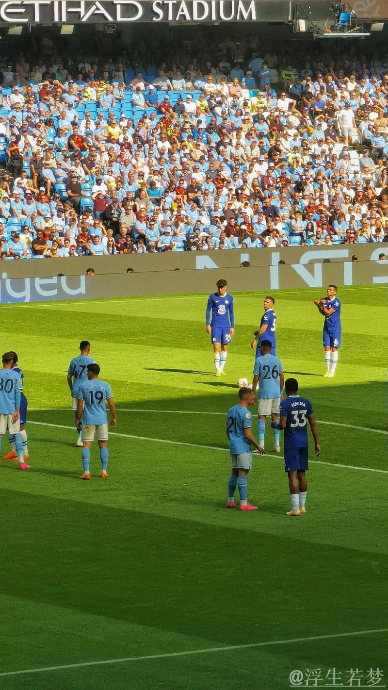 巴萨、曼城与切尔西争抢波兰17岁妖星皮图谢夫斯基